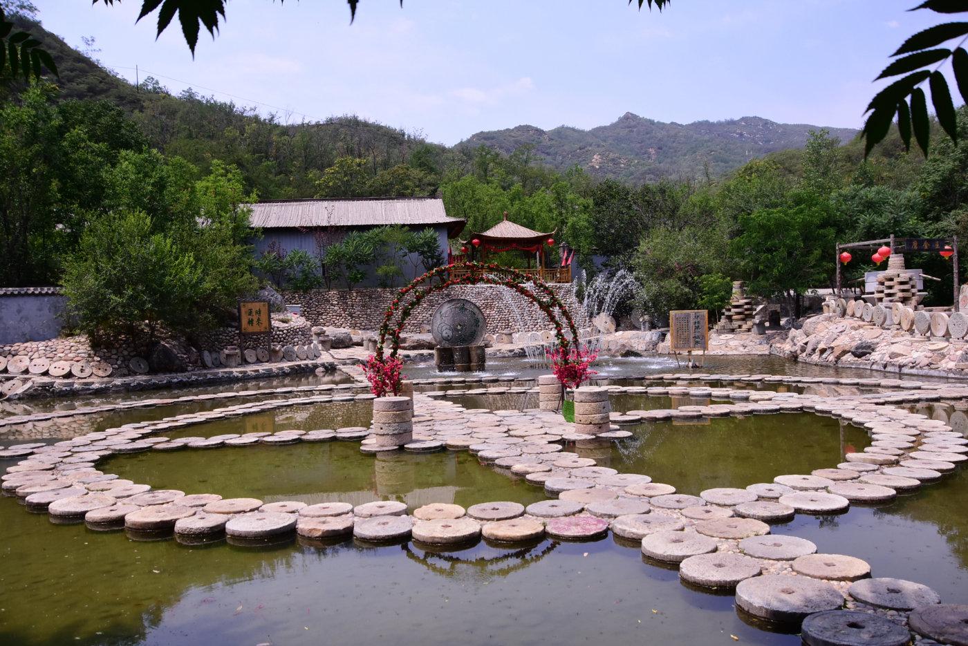 曲阳虎山风景区