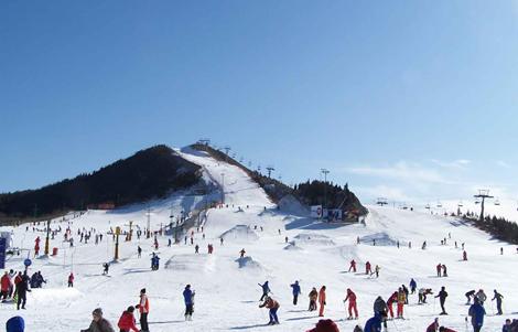 长春市莲花山滑雪场