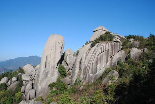 江山浮盖山