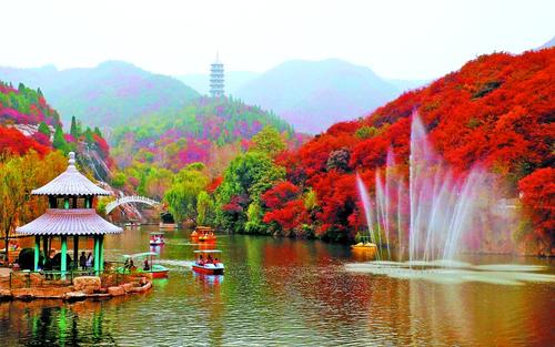 红色山水涧风景区